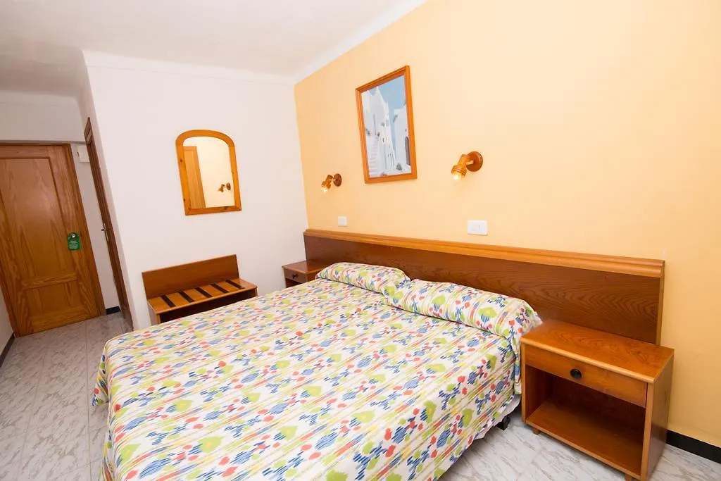 Hotel Amic Can Pastilla Кан Пастилла 2*,  Испания