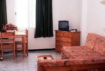 Hotel Amic Can Pastilla Кан Пастилла 2*,